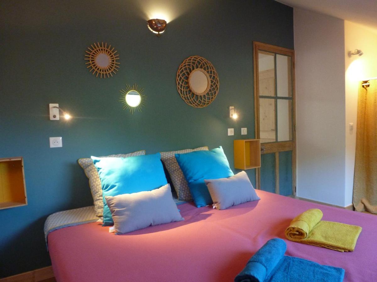 Au Cheval Blanc - Appartements Et Chambres D'Hotes Albertville Exteriér fotografie