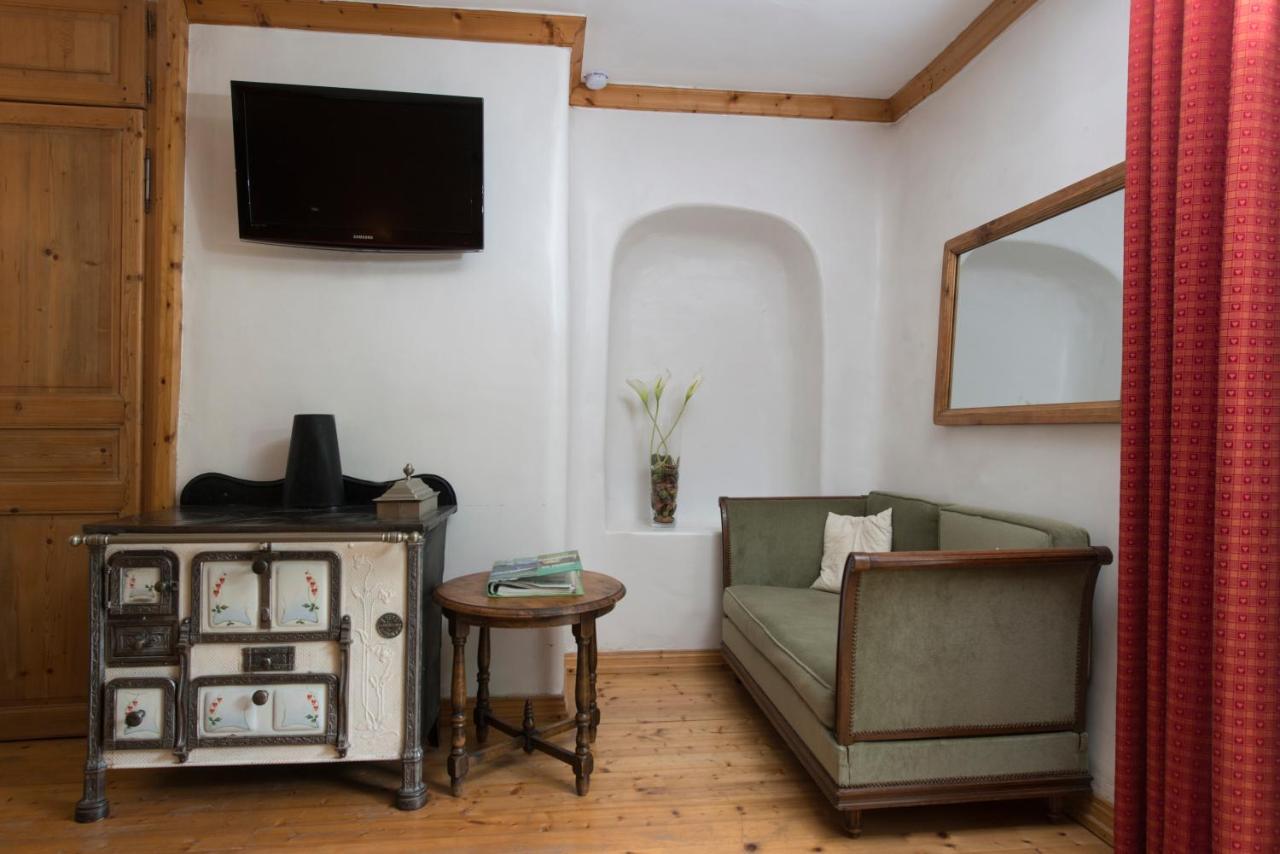 Au Cheval Blanc - Appartements Et Chambres D'Hotes Albertville Exteriér fotografie